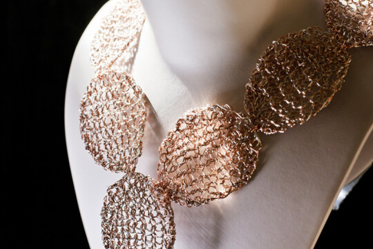 asymetrical leaf necklace