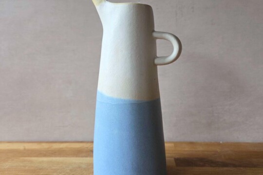 oil jug (2)