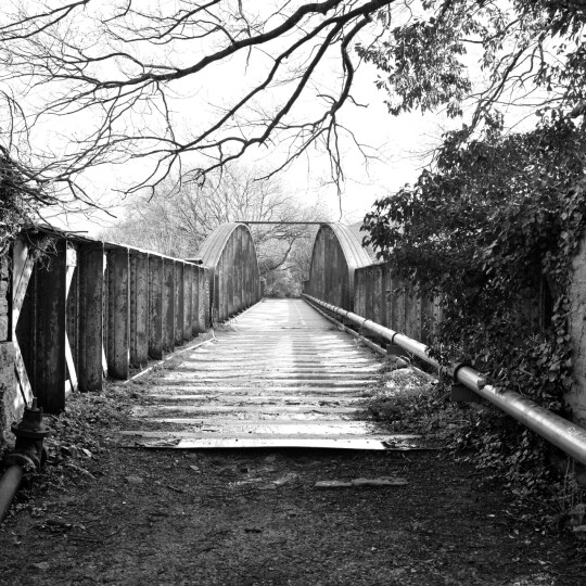 Jack Delahoy DoB bridge B&W