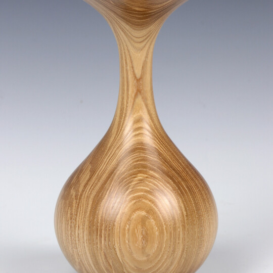 ash vase