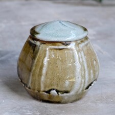 Isabelle Proffitt   Salt glazed Jar