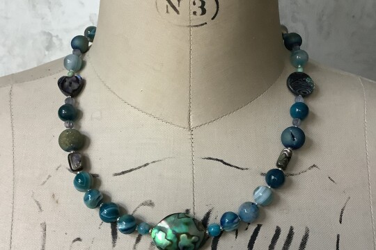 4758139B ACF5 4AA8 8B5E 3304D3EE0A9B