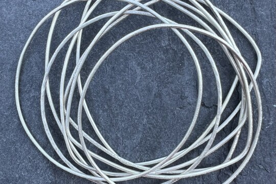 UAP438 and 439 round nd triangular textured wire bangles