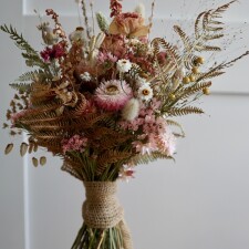 Shanna Ludwig dried flower bouquet pink