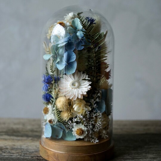 harebell and bee dried flower cloche