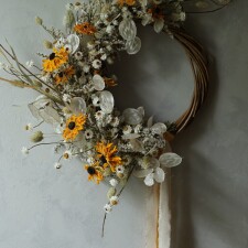 harebell and bee rudbeckia and white wreath