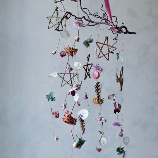 harebell and bee stars flower mobile